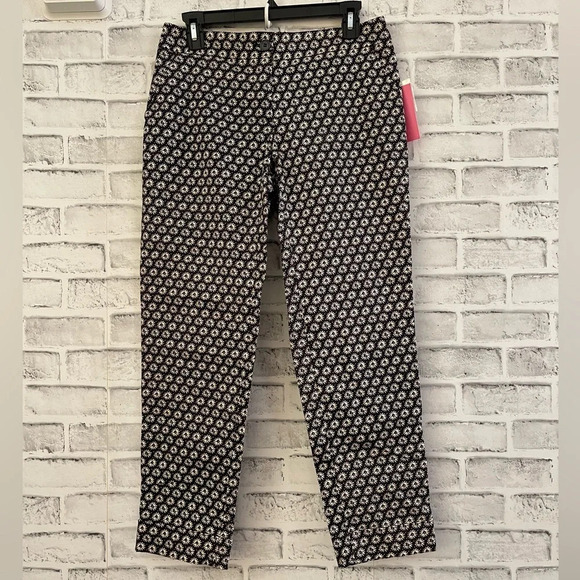 NWT! Women’s Isaac Mizrahi navy navy blue daisy print Istanbul pants, Size 4 - Picture 1 of 6